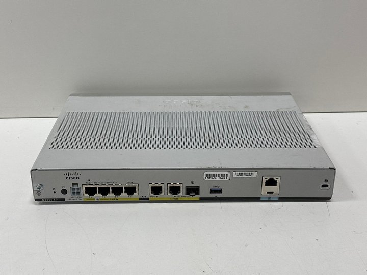 Cisco ISR 1100 Series C1117-4P Integrated Services Router w/o PSU