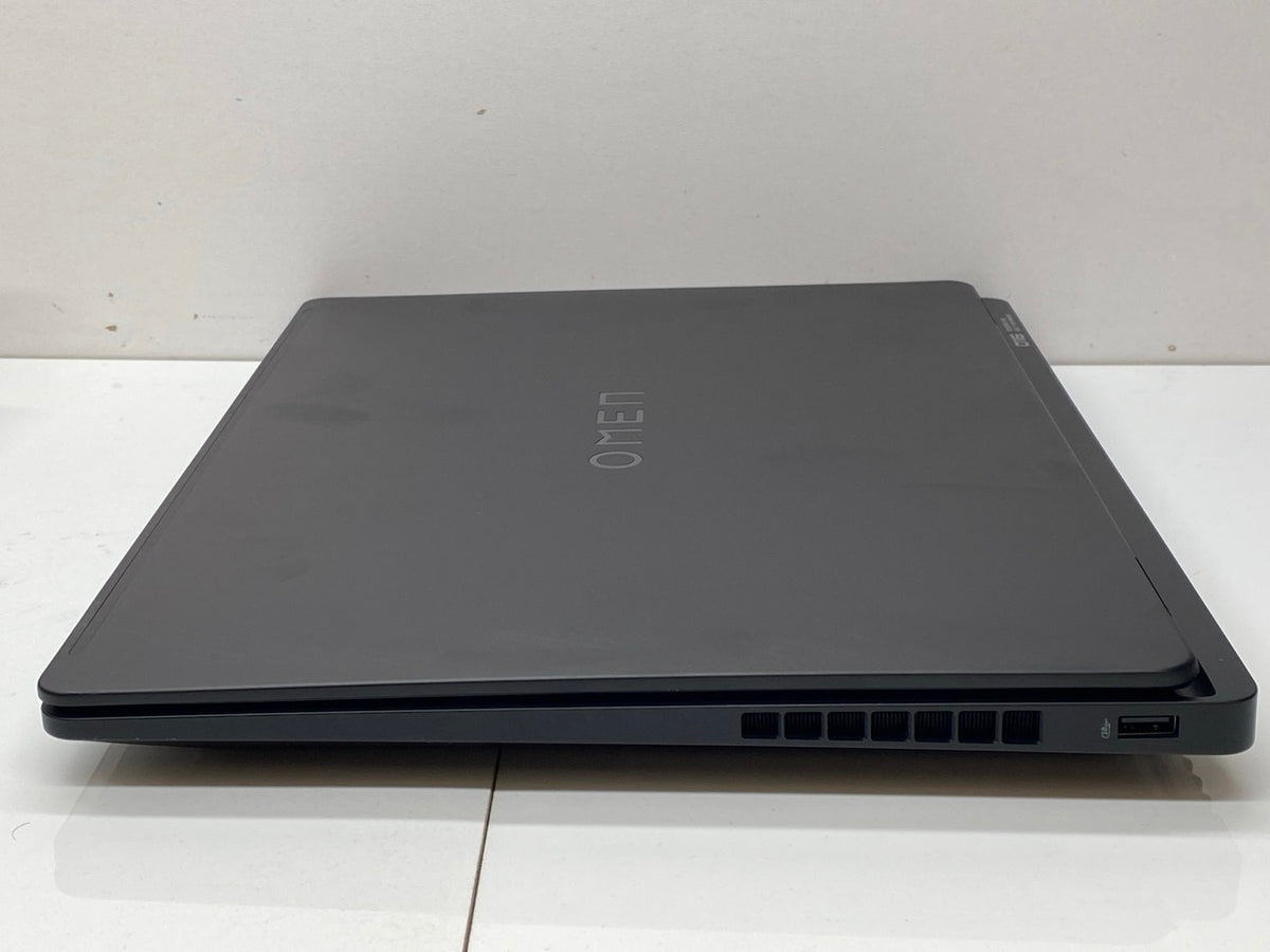 Pro Max 16 MC16250 Ultra 7 265H vPro Ent | 1TB | 32GB | RTX Pro 1000