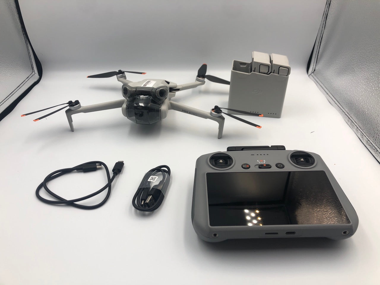 DJI Mini 4 Pro Drone Fly More Combo with RC2 & 3 batteries - product image 7