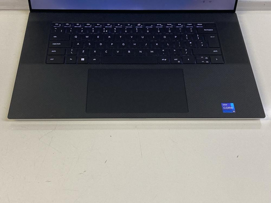 XPS 9730 17" Laptop 4TB/64GB DDR5 Nvidia RTX 4080 i7-13900H