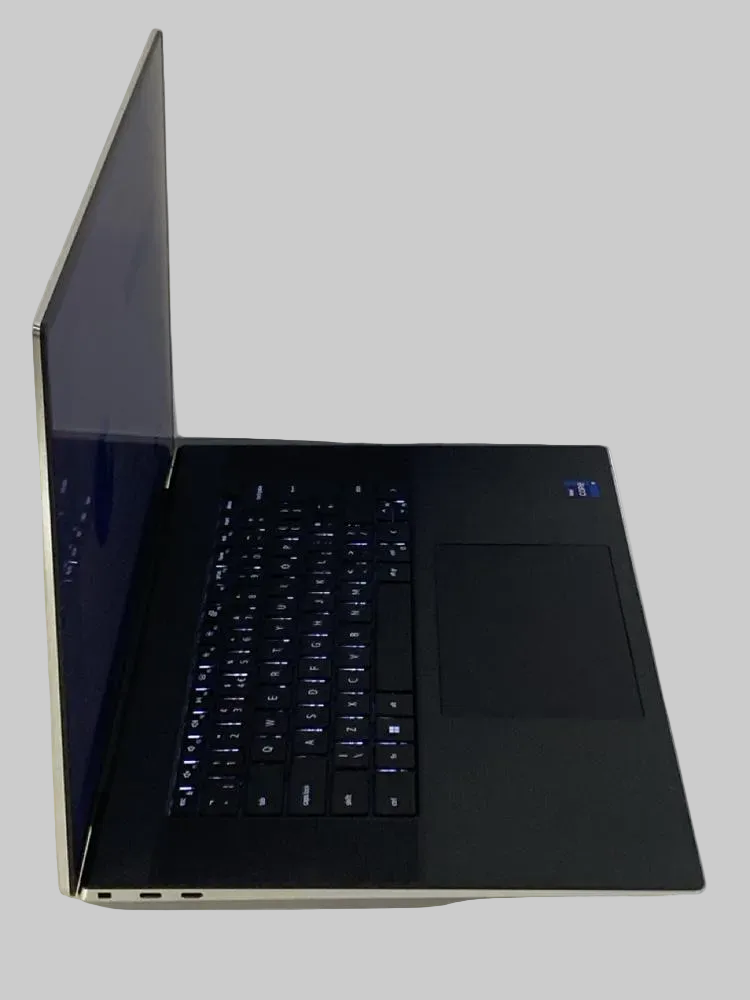 XPS 9730 17" Laptop 4TB/64GB DDR5 Nvidia RTX 4080 i7-13900H