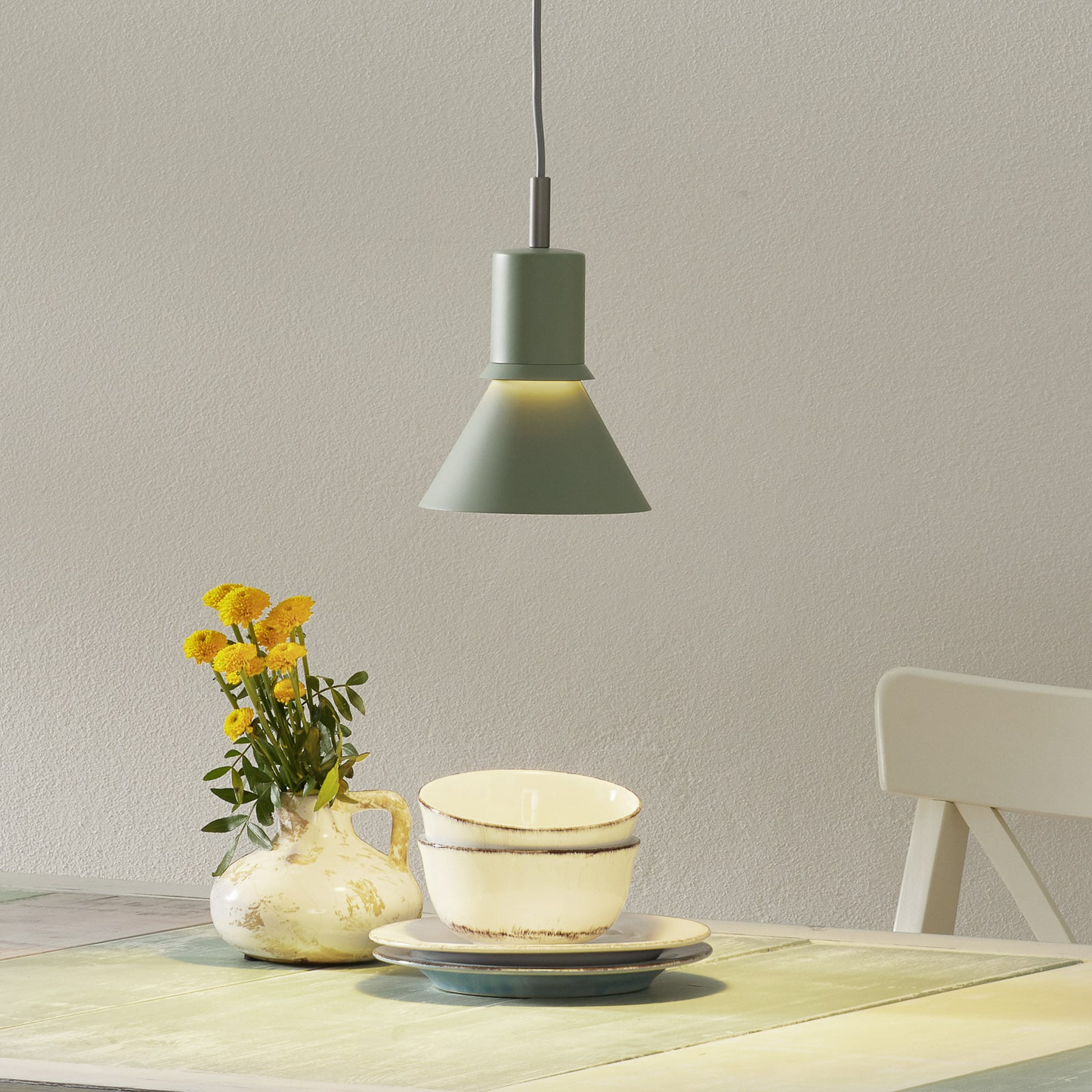 Type 80 Pendant Light - Pistachio green