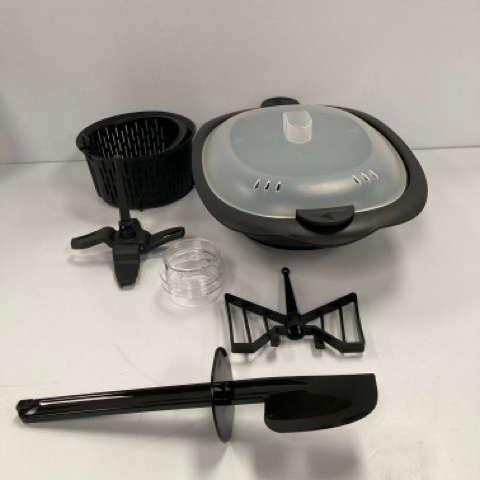 Smart Kitchen Multi-Functional Robot
