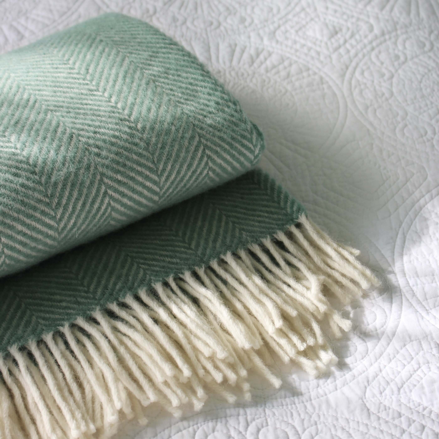 Tweedmill Herringbone Pure Wool Throw 150x83cm